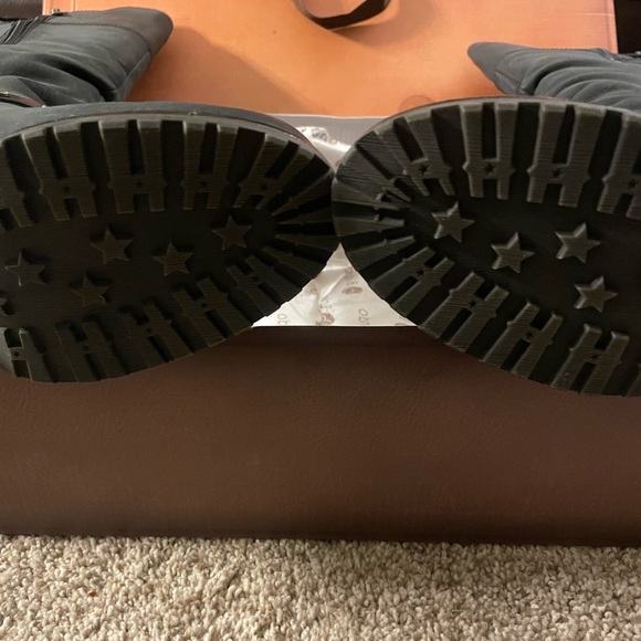 New In Box! Blondo Radja AquaProtect Black Leather Boots - Picture 5 of 10